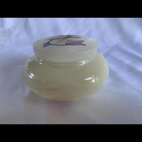 Hand Carved Onyx Trinket Bowl Jar Lid Inlaid w/ Mother of Pearl Flowers Pakistan - Picture 2 of 15